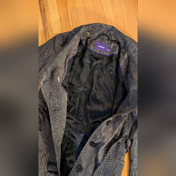 Mexx Black Patterned Women's Trench Coat - Picture 3 of 5